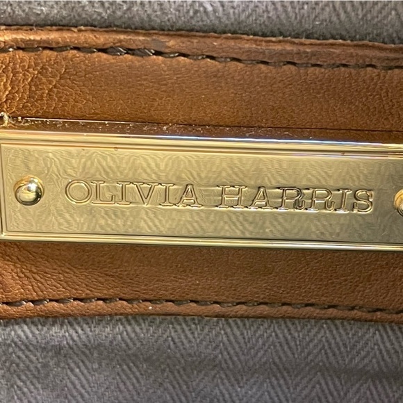 Olivia Harris Moto Chain Mio Black Leather Cross Body Bag - Picture 13 of 16